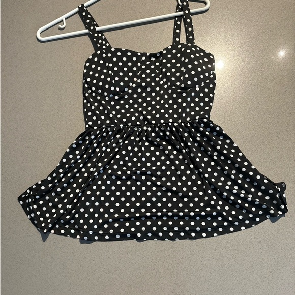 Fancy Top - Picture 2 of 3